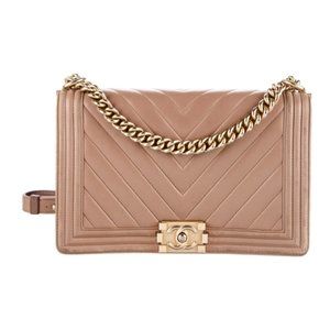 CHANEL Large Chevron Boy Bag
